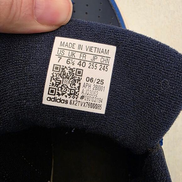 NIB Adidas Breakbase J Sneakers SZ US 7 KIDS Navy Blue White - Picture 8 of 9
